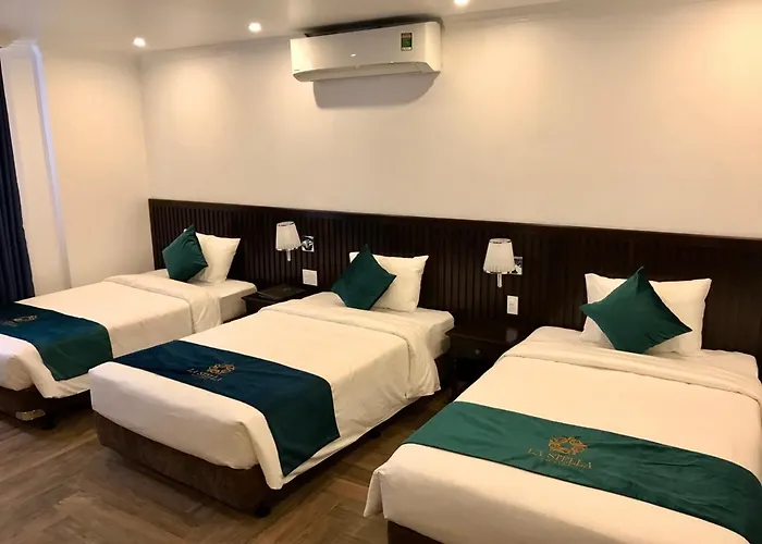 Hotel La Stella Hạ Long